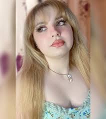 شاهد الفيديو... التفاف ثعبان حول رقبة الأسد #متابعة #للصفحة #لطفٱ