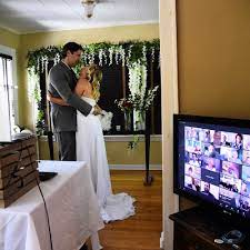Coen said his business has increased 400 percent. Walz Oks More Guests At Weddings Private Gatherings As Covid Ebbs Mpr News