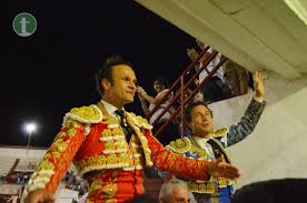 Rafaelillo y Antonio Ferrera salen triunfadores de la corrida de Feria de  Tomelloso