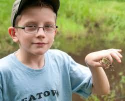 Edward Mertz's Instagram, Twitter & Facebook