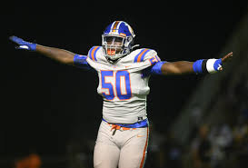 No. 9: De Smet capitalizes