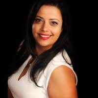 Erika Elmer's Instagram, Twitter & Facebook