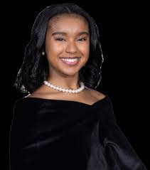 Racquel Hall's Instagram, Twitter & Facebook