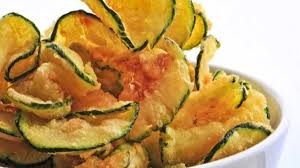 Splendides Chips De Courgettes Irresistiblement Croustillantes Et Savoureuses Tasties Foods Recettes De Cuisine Chips De Courgette Recette De Chips