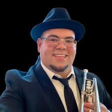 Francesca Gray's Instagram, Twitter & Facebook