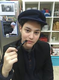 Captain Haddock? A thinking girl.