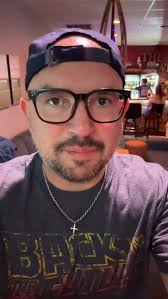 @thewineauthority #LiveMusic #WheresErick #FridayNight Tunes at 7:00!