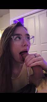 Random girl deepthroat blowjob - Thothub