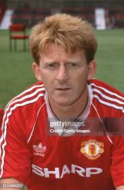 97点のGordon Sharpの写真と高解像度写真