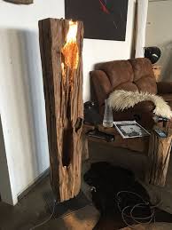 Maritime lampen, wanddekoration, regale, vasen und vieles mehr. Eine Wunderschone Und Seltene Stehlampe Das Holz Stammt Von Einer Alten Seebrucke Und Wurde Von Wind Und Wetter Wunder Into The Woods Stehlampe Holz Stehlampe