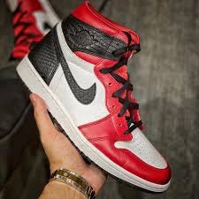 Air Jordan 1 Satin Snakeskin Wmns Cd0461 601 Release Date Sbd In 2020 Air Jordans Womens Basketball Shoes Black Basketball Shoes