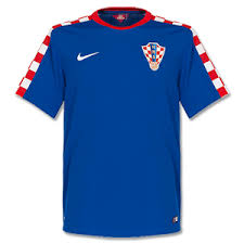 The traditional red and white motif is based on the historic croatian checkerboard ( šahovnica ), which has been used to represent croats since the middle ages. Croatia Football Shirt Archive