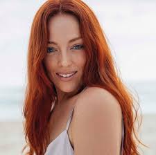 Jackie Bowker's Instagram, Twitter & Facebook