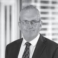 Kyle Perrin's Instagram, Twitter & Facebook