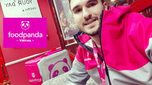 Youtube red este o variantă premium a aplicației, care pentru un abonament de 10$ pe lună oferă : Cum Sa Scapi De Reclamele De Pe Youtube Youtube