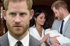In honor of archie's christening, meghan and harry shared two portraits of their son. Nach Der Geburt Von Baby Archie Muss Prinz Harry In Therapie