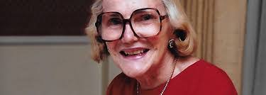 Hilary Bacon's Instagram, Twitter & Facebook