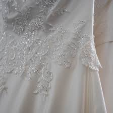 Jeder brautkleid kann maßgeschneidert werden. Hochzeitskleider Und Abendmode Brautstudio Offenborn Just Celebrate