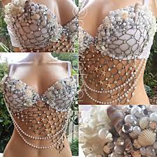 Check out our diy rave bra selection for the very best in unique or custom, handmade pieces from our shops. Rave Bras Rave Outfits Dance Wear Edc Theme Wear Face Masks Mayrafabuleux