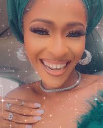 Esther simeon (@essy_simeon) • Instagram photos and videos