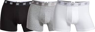 Tıkla, en ucuz cr7 erkek boxer ayağına gelsin. Cr7 Cristiano Ronaldo Herren Enganliegende Boxershorts 3er Pack Mehrfarbig Schwarz Grau Weiss M Amazon De Fashion