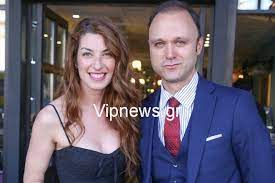 Ευαγγελινού, η στέλλα γιαμπουρά, η άντζελα ευριπίδη, η ελίνα κέφη, η δήμητρα κωστάκη, η νίκη κάρτσωνα, η εύη βατίδου, η ισαβέλλα δάρρα, ο αχιλλέας χαρίτος, ο μάκης τσέλιος, ο πάνος ζήνας. H Antzela Eyripidh Sto Cafe Bistrot Michel Vipnews