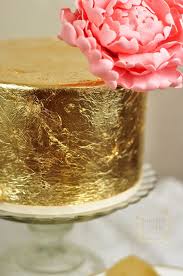 Craftsy Com Express Your Creativity Edible Gold Leaf Edible Gold Gold Foil Cake