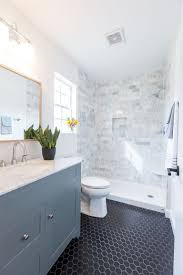 78 Luxury Farmhouse Tile Shower Ideas Remodel Farmhouse Showerroom Remodelingideas Cottage Bathroom Design Ideas Small Master Bathroom Bathrooms Remodel