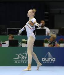 Voor het eerst in haar carrière wist ze zich eerder deze week te plaatsen voor de individuele finale. Lisa Vaelen Wikipedia