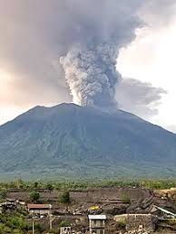 Guyangan 1 ngluruk tanpo bolo, menang tanpo ngasorke 3. Gunung Agung Wikipedia Bahasa Indonesia Ensiklopedia Bebas