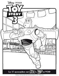 un joli coloriage de toy story 3 avec buzz dessin parfait qui plaira a tous les enfants fans disney  pokemon caterpie