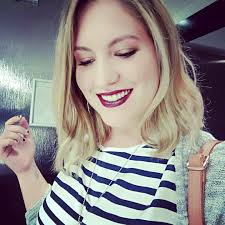 Laura Miele (@Lolow_krum)