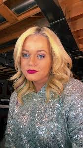 Samantha Paulsen's Instagram, Twitter & Facebook