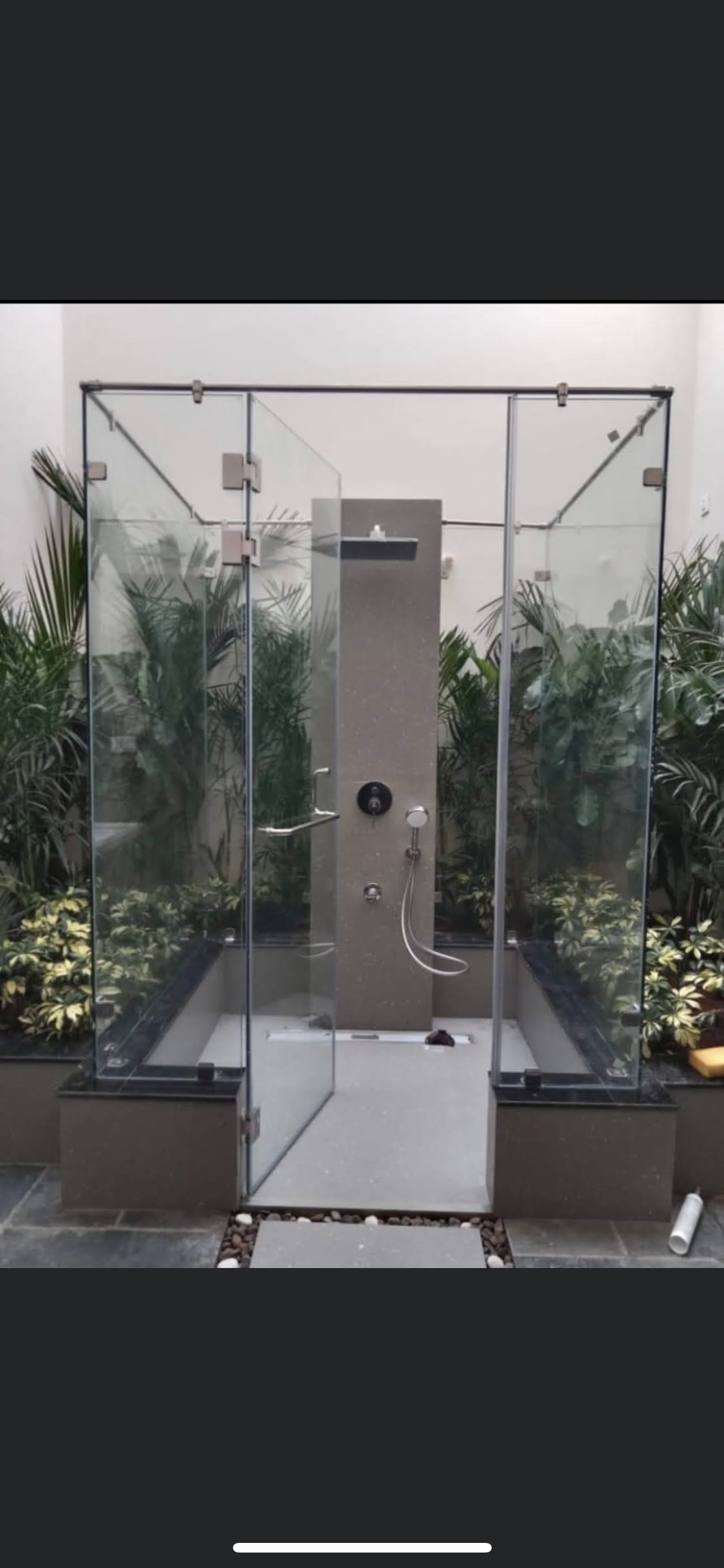 Bathroom glass partition product image