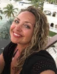 Diane Hohman's Instagram, Twitter & Facebook