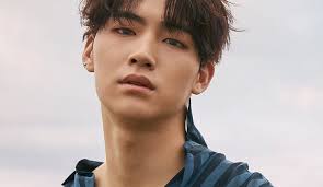 See a recent post on tumblr from @xdefsoul about got7 jb. Listen Got7 S Jb Drops Smooth New Tracks Soompi