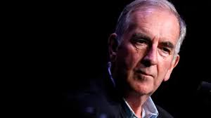 Roman "Abgrund": Skandalöse Geschichte im Stil von "Downton Abbey"