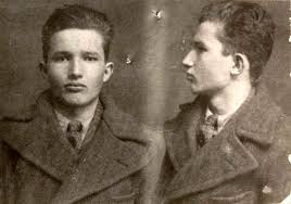 Florin călinescu a împlinit astăzi, 29 aprilie, 65 de ani. Fototeca Online A Comunismului Cum ArÄƒtau Nicolae Si Elena Ceausescu In TinereÅ£e Foto