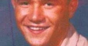 Darrell John (D.J.) Knowles