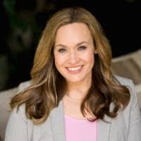 Jennifer Windle's Instagram, Twitter & Facebook