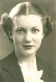 Helen Keyser's Instagram, Twitter & Facebook