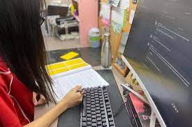 I hope to do my part to help singapore parents. Pupils And Teachers Adapting To Home Based Learning Latest Singapore News The New Paper