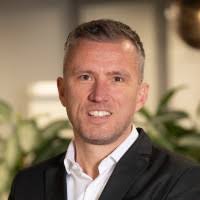 40+ "Dinghs" profiles