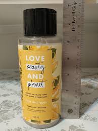 Coconut oil has many uses beyond moisturizing your skin and sauteeing your veggies. Love Beauty Planet Coconut Oil Ylang Ylang Hope And Repair Shampoo Reviews In Shampoo Chickadvisor