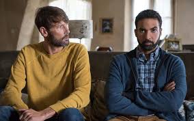 Toutes les chaînes tnt mycanal orange free sfr bouygues numéricable tnt + canal+ alice darty bis télévisions upc cablecom (suisse) proximus (belgique) voo (belgique) télésat (belgique) wolu tv (belgique). Audiences Tv Swat En Tete Mais En Baisse Sur Tf1 Plus Belle La Vie En Forme Le Parisien