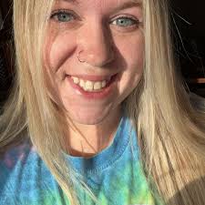 Recycled Reads with Jena🫶🏻♻️📚✨'s Bookstore