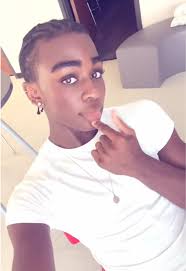 Kam kam (@kam____09)