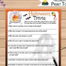 Rd.com knowledge facts there's a lot to love about halloween—halloween party games, the best halloween movies, dressing. Halloween Trivia Questions Halloween Movie Trivia Sheet For Etsy
