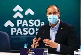 El pasado 26 de abril, se anunció que 10 comunas de la región metropolitana avanzaron a fase 2 y otras 16 en regiones, sin embargo en los últimos anuncios del 29 de abril no hubo movimiento en comunas de la capital. Covid 19 Gobierno Anuncia Planes Sanitarios Especiales Para Las Proximas Festividades Y El Verano Ministerio De Salud Gobierno De Chile