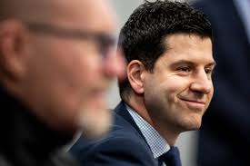 A five-step plan for Kyle Davidson to fix the Blackhawks (it won't be easy) 